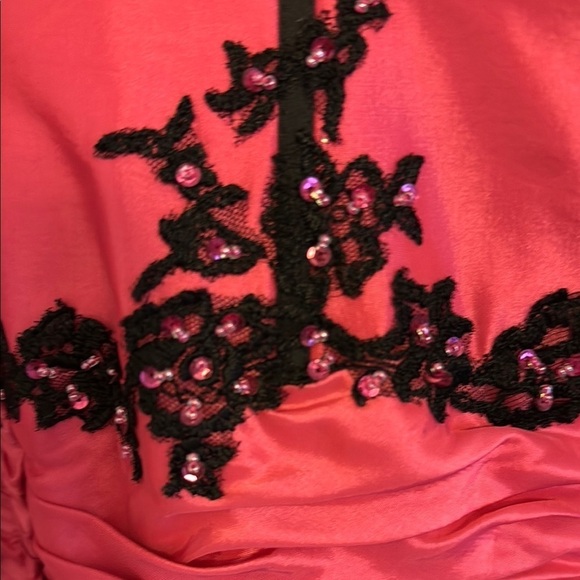 Pink Strapless Gown with Sweetheart Neckline - Picture 8 of 14